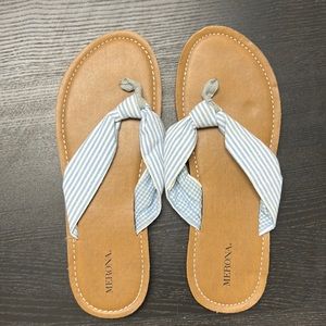 Merona flip flops